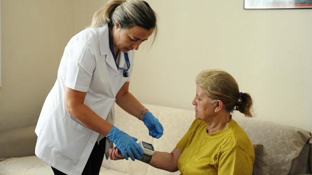 Karşıyaka Belediyesi'nden 6 ayda 10 bin kişiye sağlık hizmeti