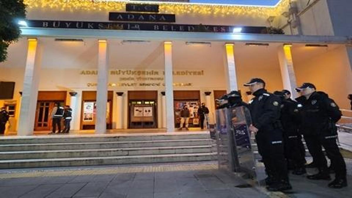 Adana'da belediyede ihale ve rüşvet soruşturmasında 12 sanık hakkında 7-19 yıl hapis istemi