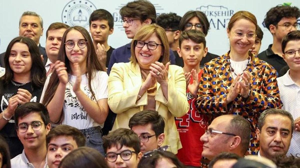 Eğitim şehri Gaziantep, LGS'deki başarısıyla tüm büyükşehirler arasında 6. oldu! "Birlikte başaracağız"