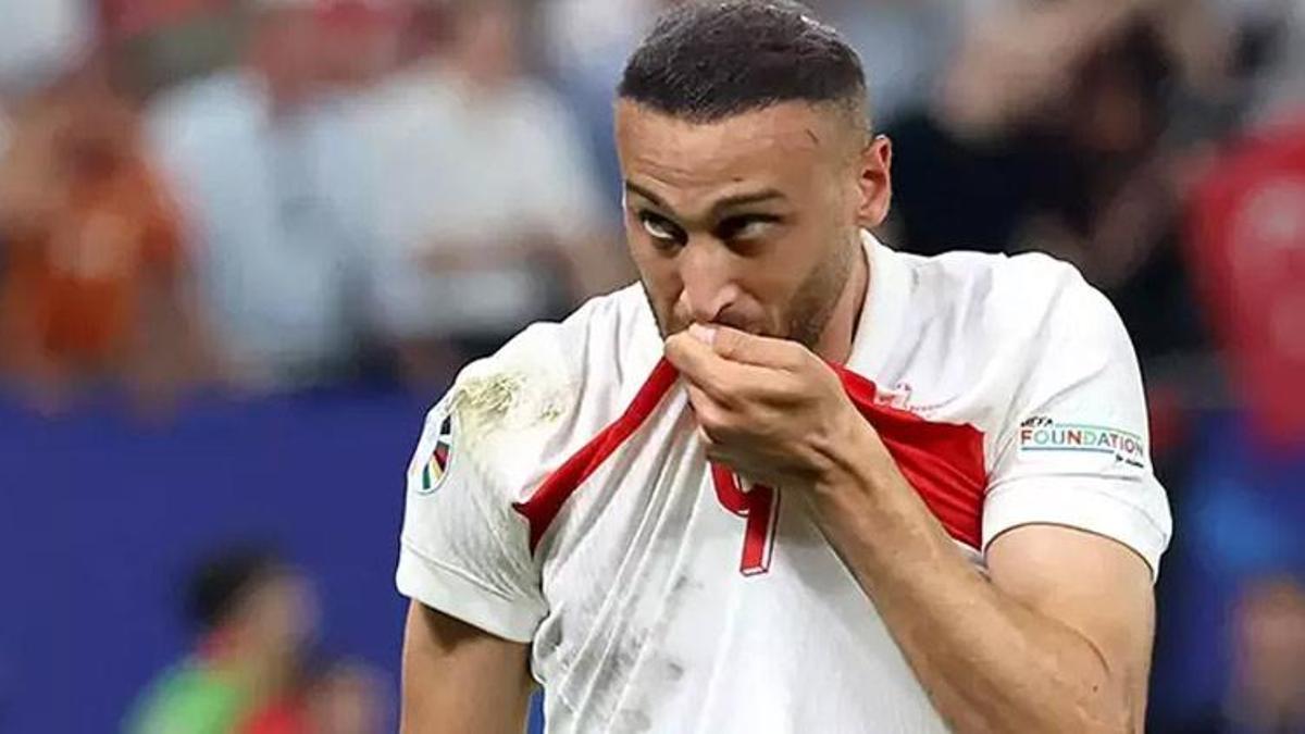 Beşiktaş'ta Cenk Tosun görüşme masasına oturdu