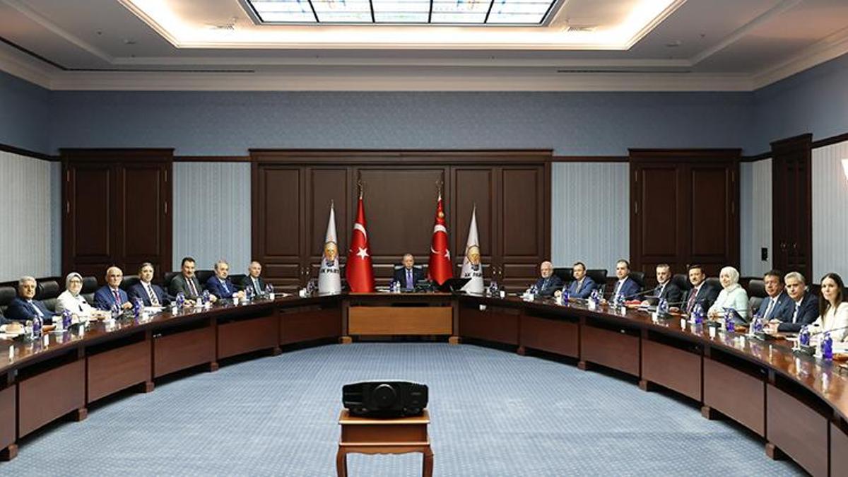 AK Parti Merkez Yürütme Kurulu (MYK) toplandı! İşte masadaki konular
