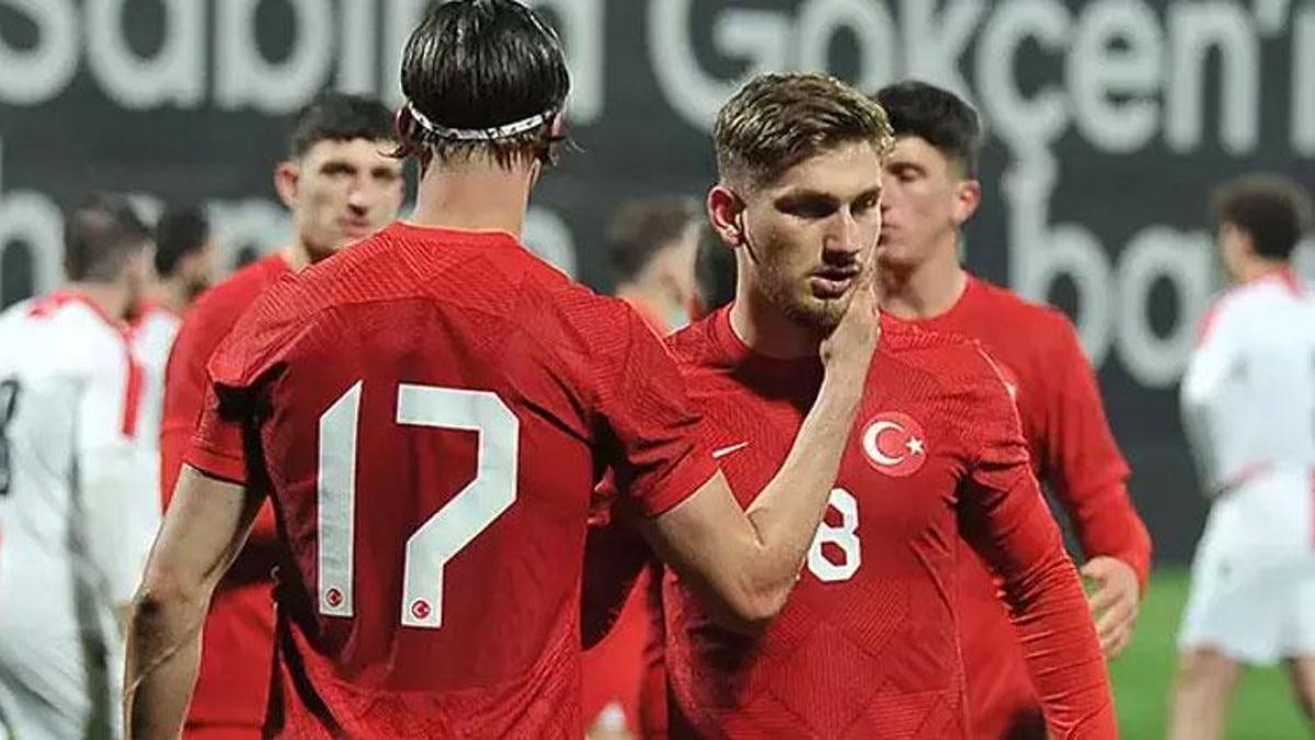 Beşiktaş'a Premier Lig ekibinden Semih Kılıçsoy için 20 milyon euro teklif