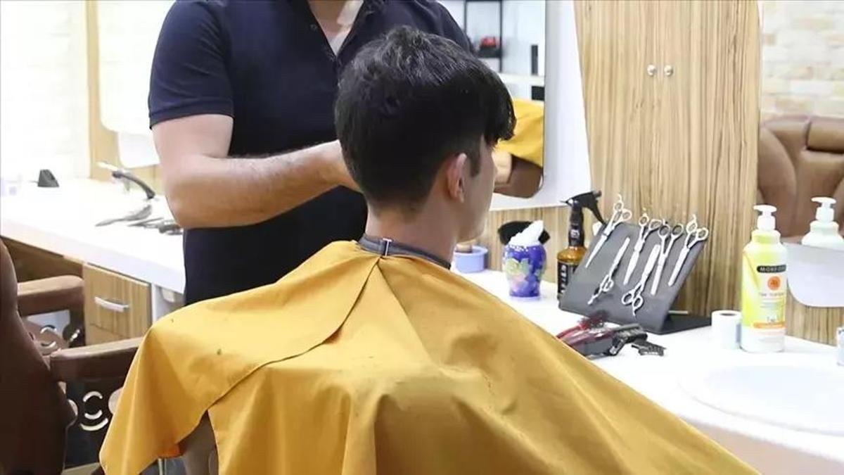 Samsun'da berber ve kuaförlere zam! Saç kesimi 500 TL oldu