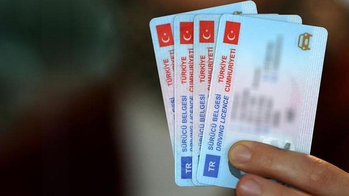 Ehliyet sınavında neler değişti, direksiyon sınavı süresi kaç dakika oldu?
