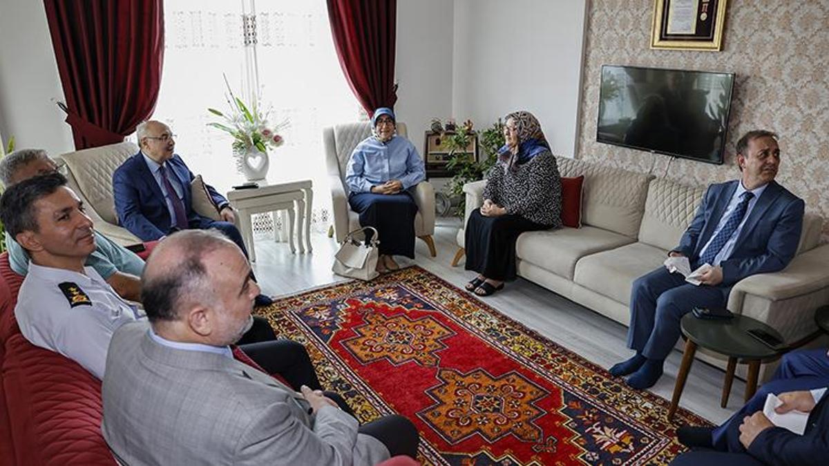 Adana Valisi Köşger'den 15 Temmuz şehitlerinin ailelerine ve gazilere ziyaret