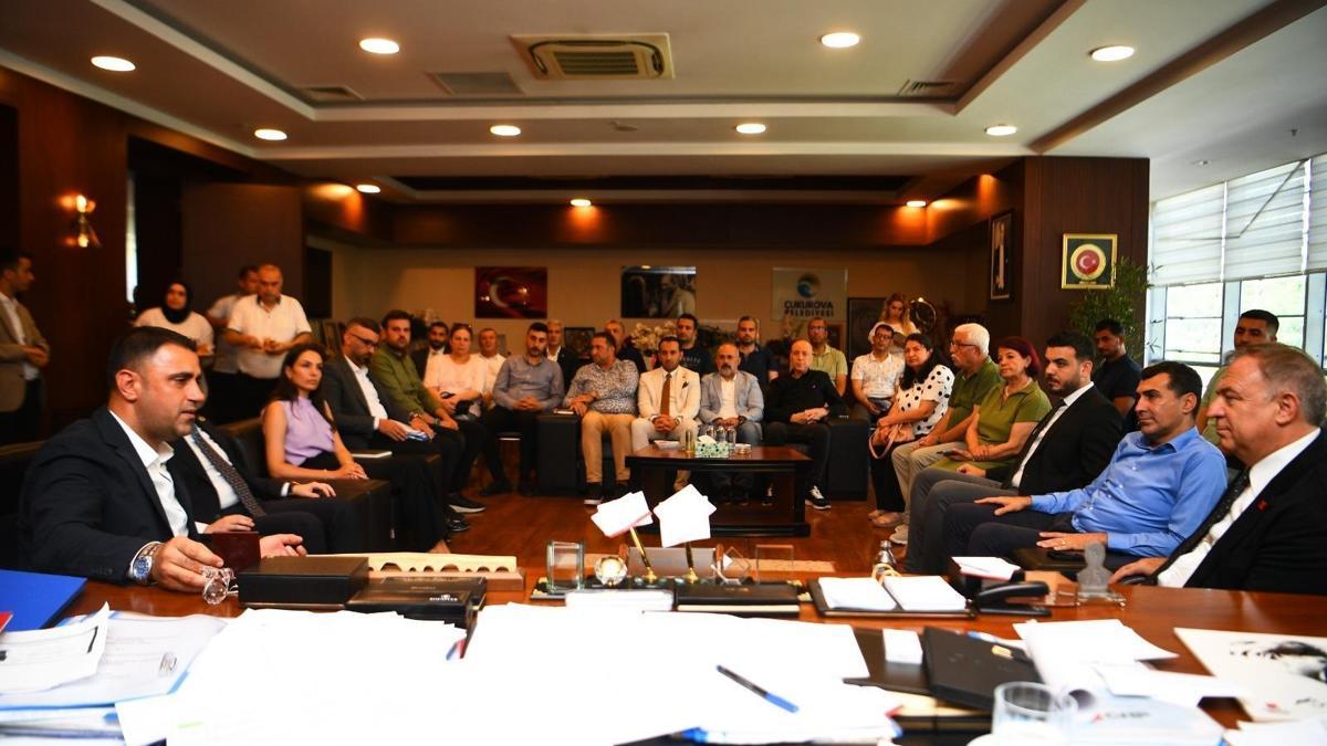 Gökan Zeybek’ten Başkan Kozay’a ziyaret