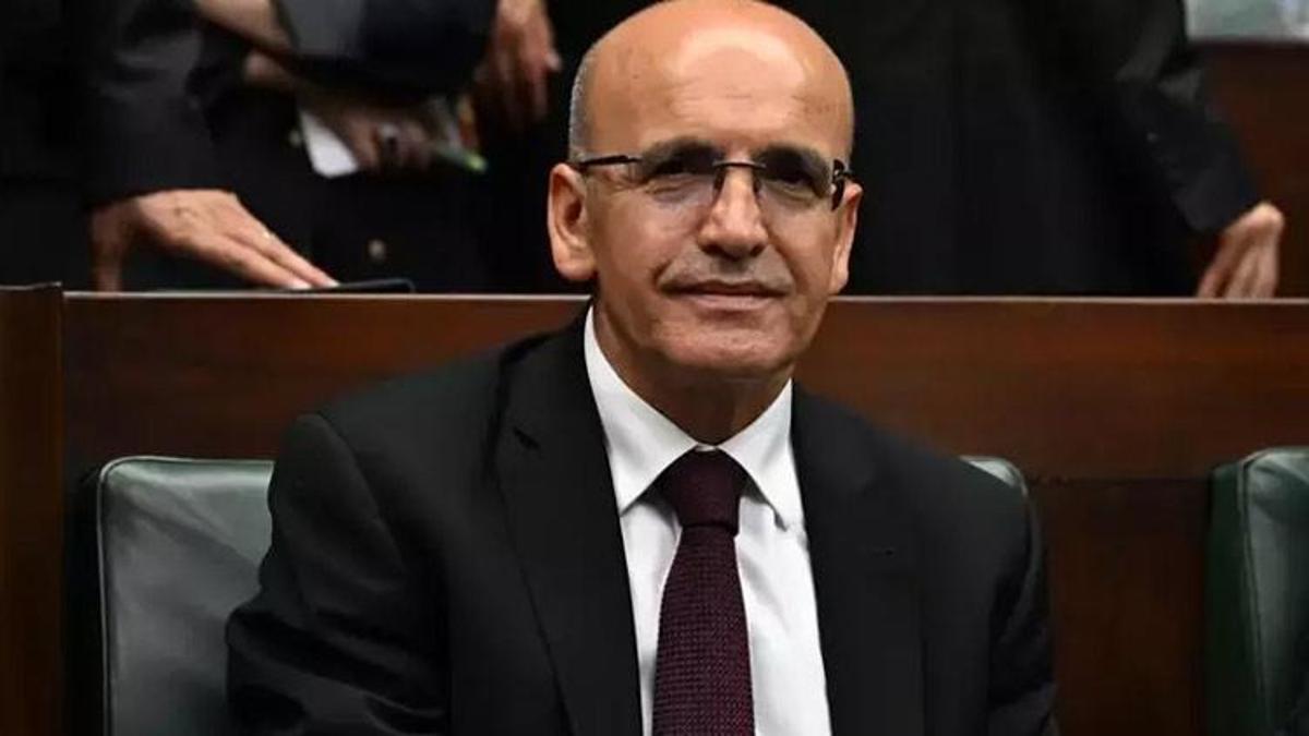Bakan Şimşek'ten kur, enflasyon ve KKM açıklaması