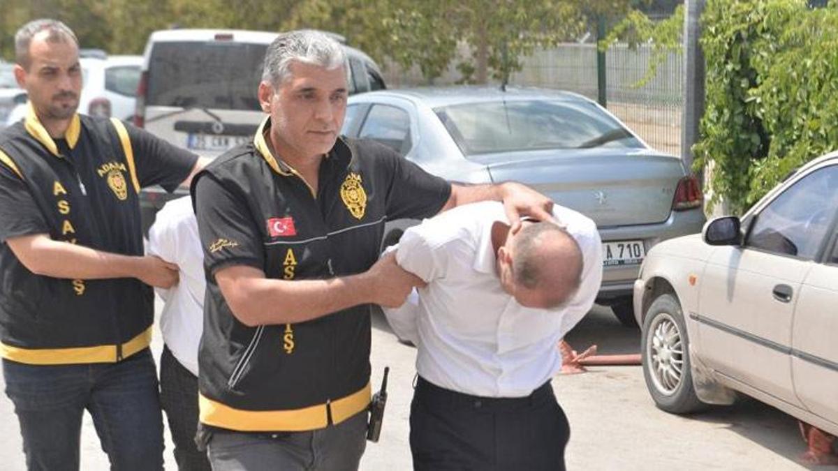 Adana'da sahte bakanlık kartı düzenleyen şüpheliler: "Kartları kırtasiyeden kendimiz bastırdık"