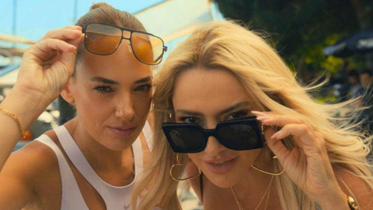 Hadise ve Seda Bakan dizide başrolde! İşte setten ilk fotoğraflar...