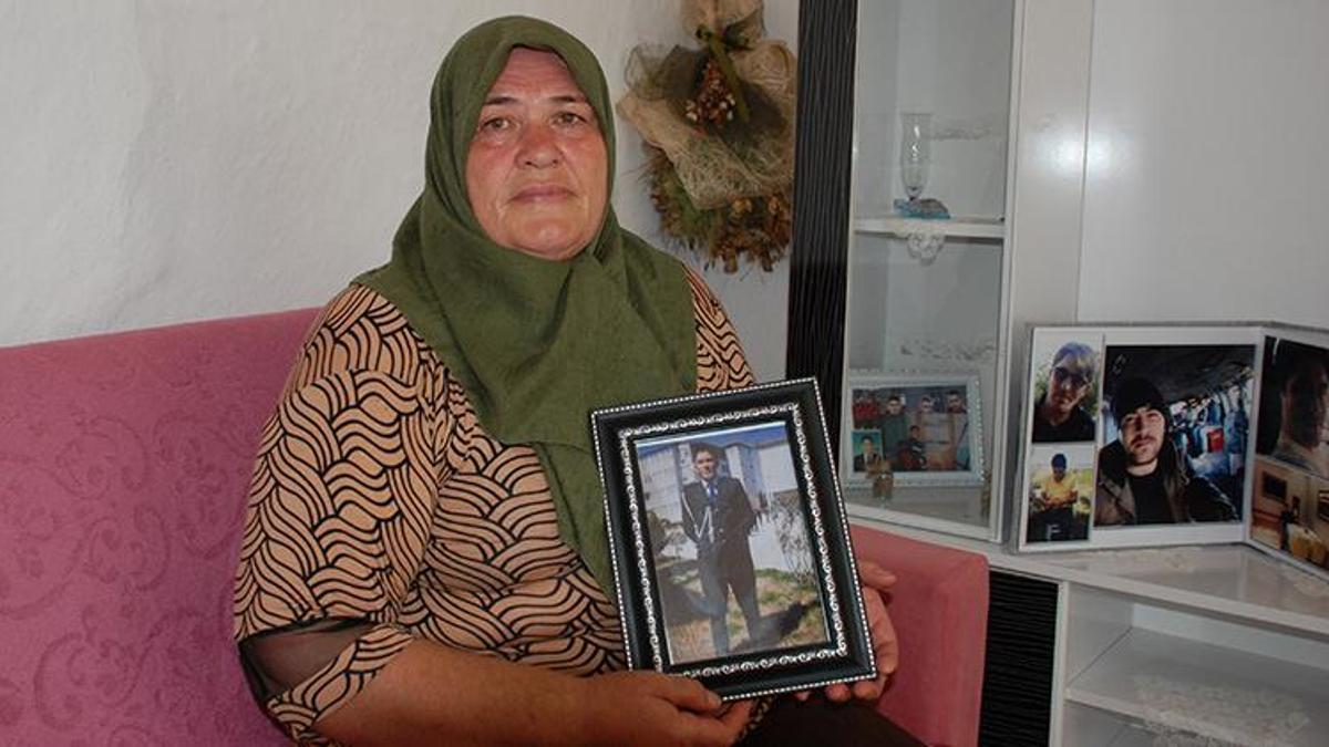 15 Temmuz şehidinin annesi kahraman oğlunun hatırasını evinde yaşatıyor