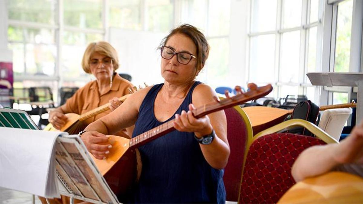 Çukurova'dan 7'den 70'e herkese ücretsiz bağlama kursu!