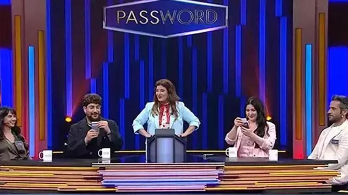 'Password' seyirciyle buluştu! Ekranda kahkaha tufanı yaşandı