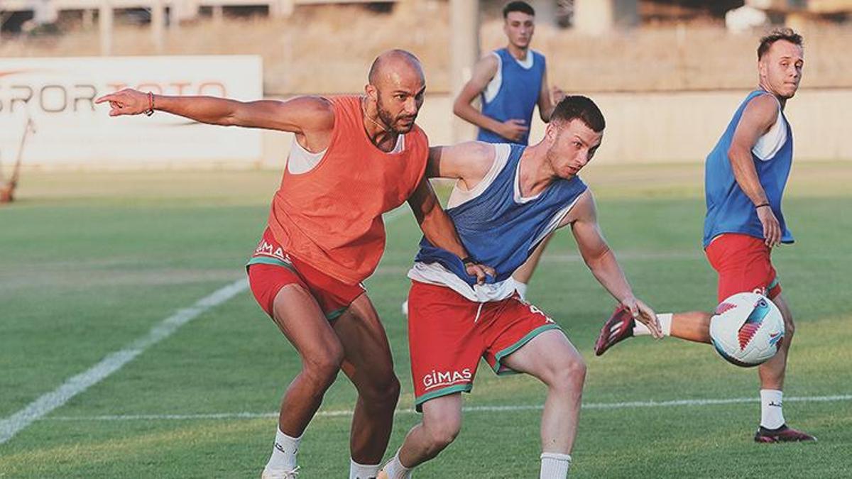Karşıyaka'dan transfer atağı! İmza üstüne imza atacaklar