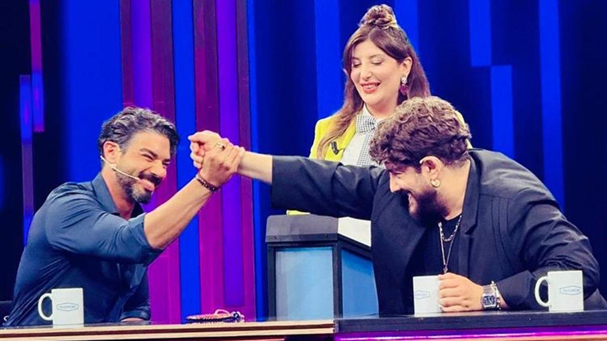Enis Arıkan ve Şükrü Özyıldız çekişmesi gülmekten kırıp geçirecek