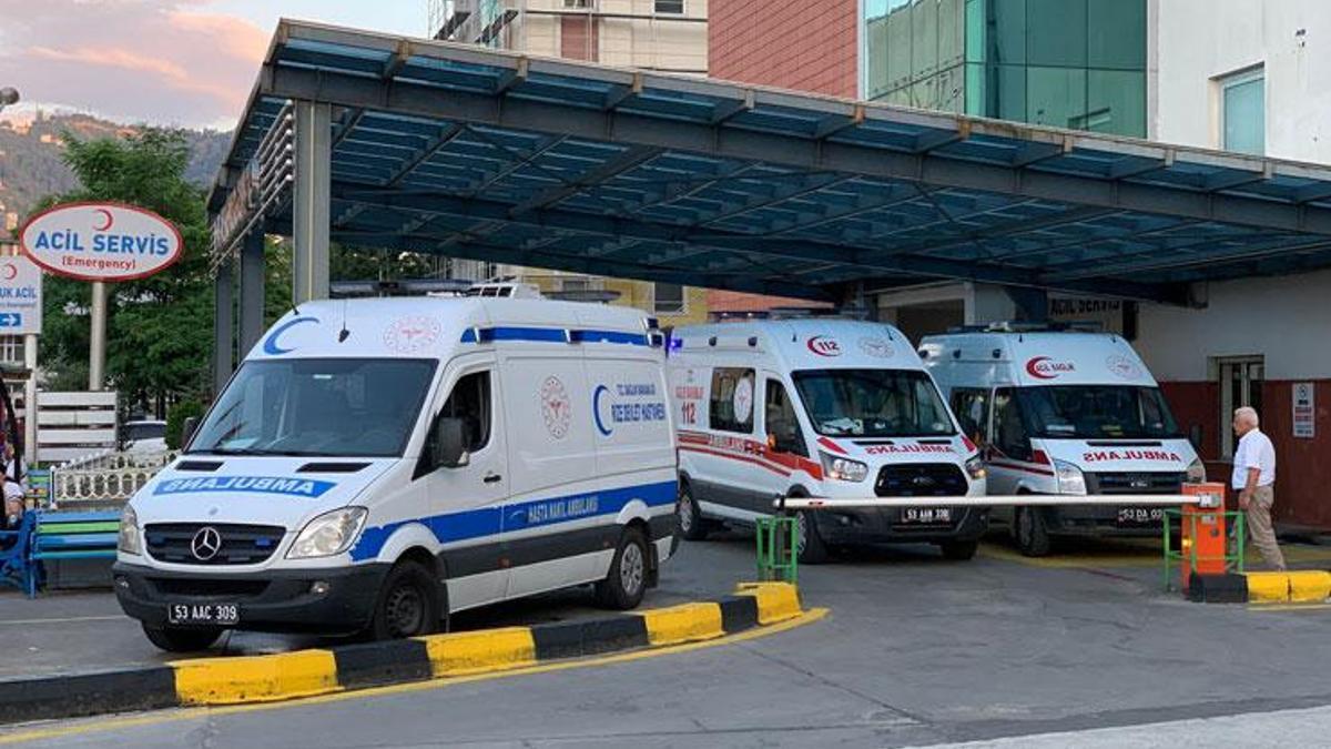 Rize'de akılalmaz olay! Çay bahçesine yıldırım düştü: 1 ölü, 1 yaralı