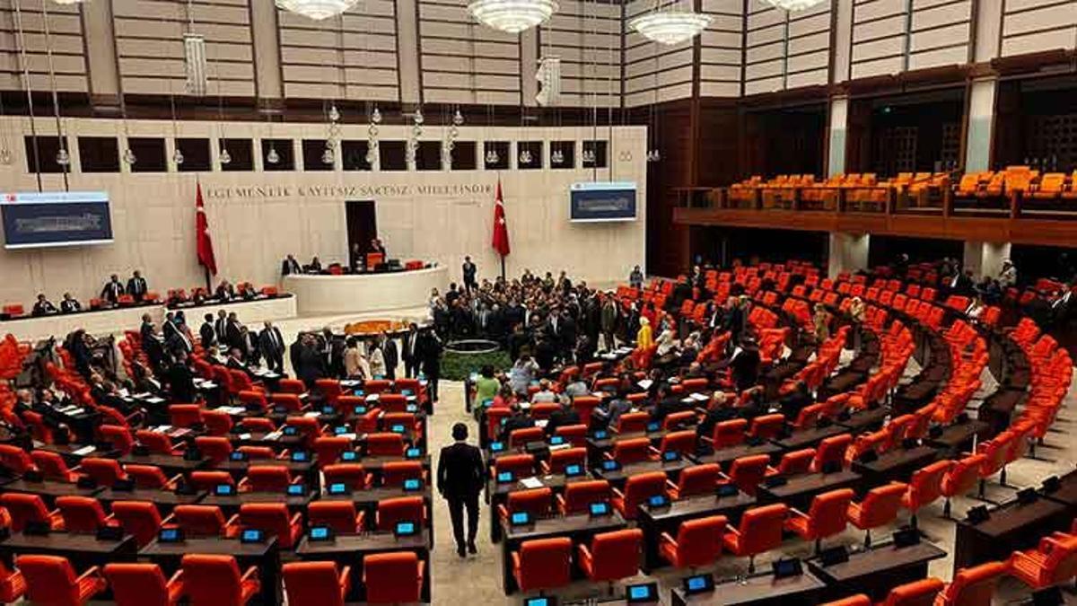 Aldatıcı reklama caydırıcı ceza, saadet zinciri kuranlara son verecek yasa meclisten geçiyor