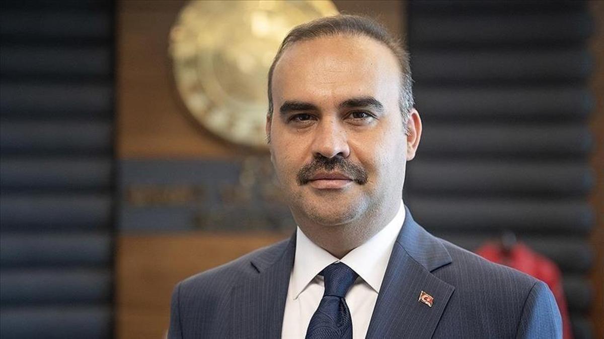 Bakan Kacır: Türkiye, yüksek teknoloji üretim üssü olacak