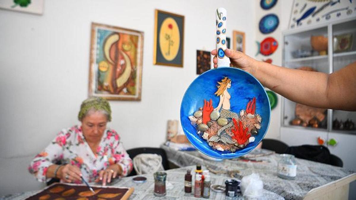 Çukurovalı kadınlar taşı sanata dönüştürüyor