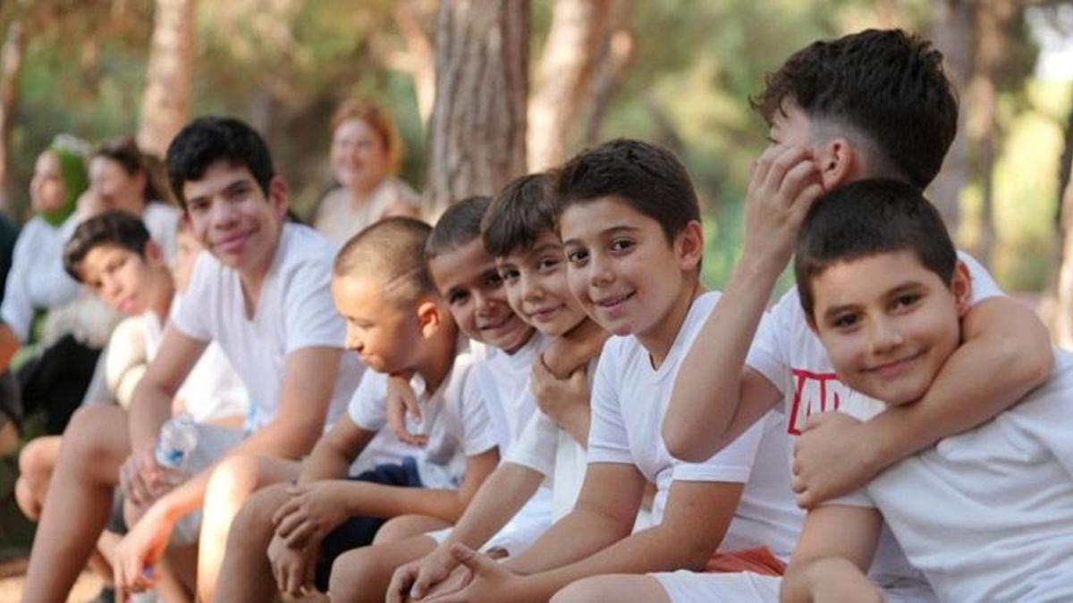 İşitme engelliler için Gaziantep'te unutulmaz kamp deneyimi! Sosyalleştiler
