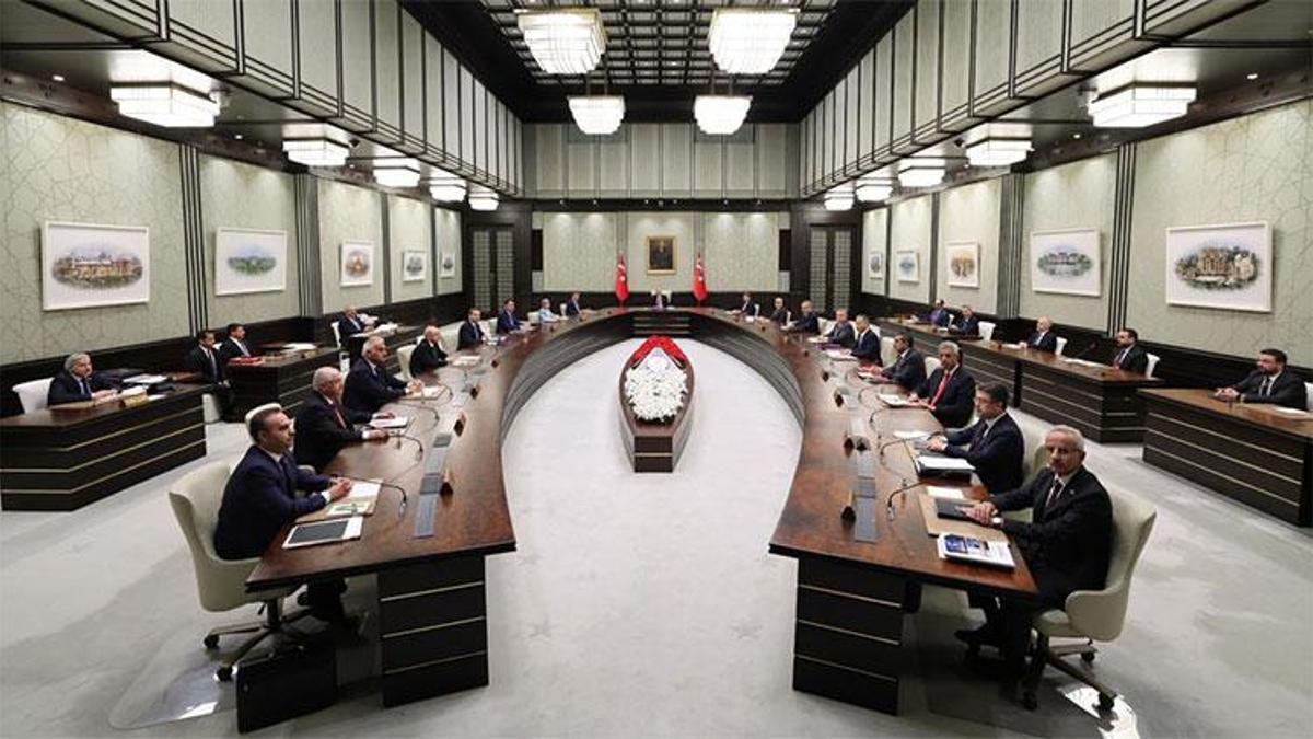 Kabine toplantısı başladı! Gündem ekonomi ve Orta Doğu’daki gelişmeler