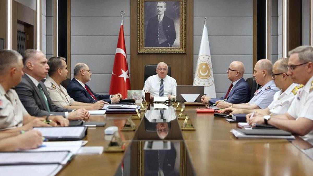 Bakan Güler: Milletimizin bekasını koruma noktasında gerekli güç ve kudrete sahibiz