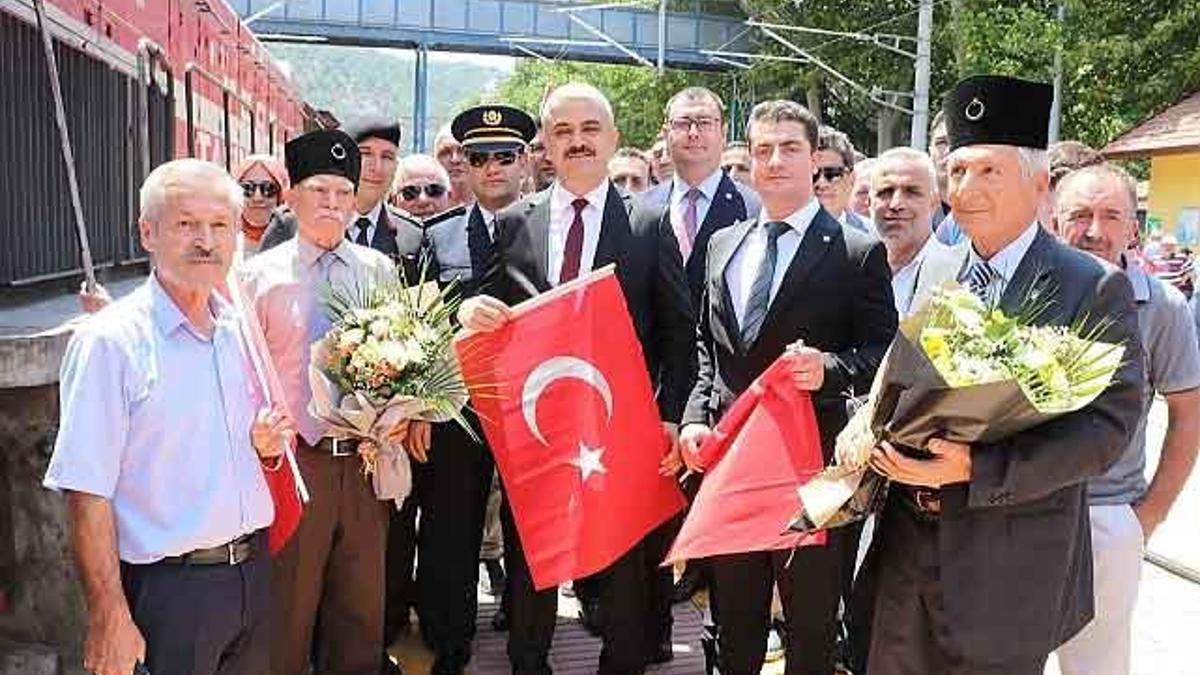 Atatürk'ün Pozantı'ya gelişinin 104. yıldönümü törenlerle anıldı