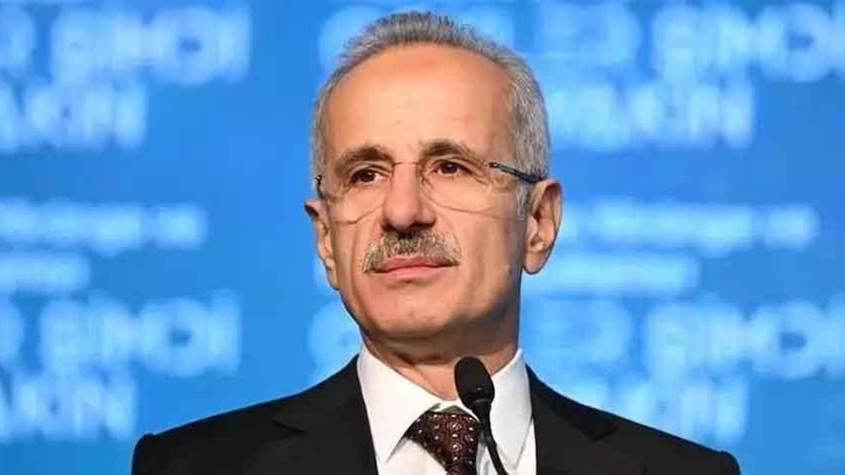 Bakan Uraloğlu açıkladı: Havacılıkta rekor kırıldı' İstanbul Havalimanı'nda yolcu patlaması