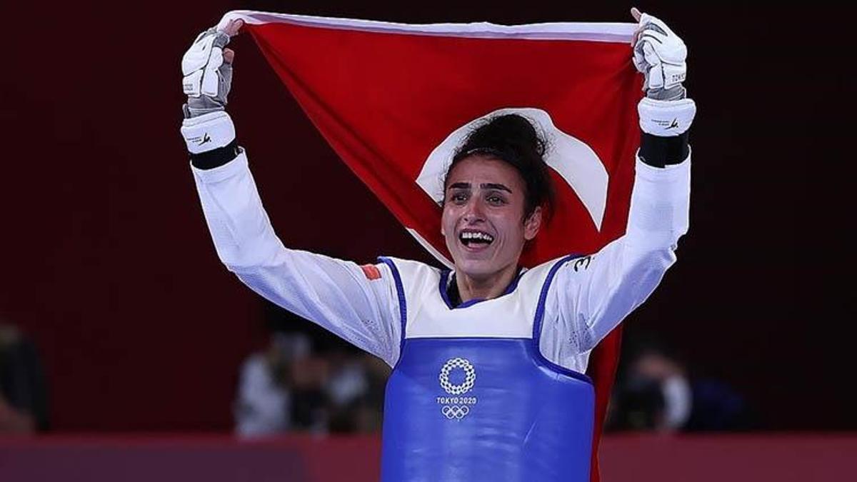 Hatice Kübra İlgün kimdir, nereli, kaç yaşında? Paris Olimpiyatları Hatice Kübra İlgün tekvando maçı