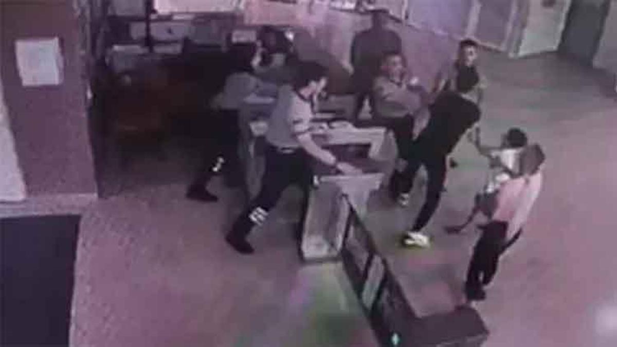 Denizli'de Gazi'ye çirkin hareket! Hasta ziyaret etmek için hastanede darp edildi