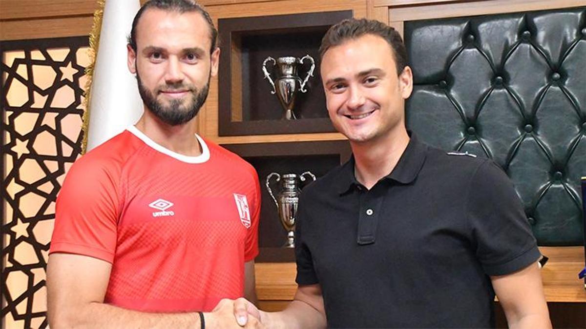 İmzalar atıldı! Balıkesirspor'dan defansa transfer