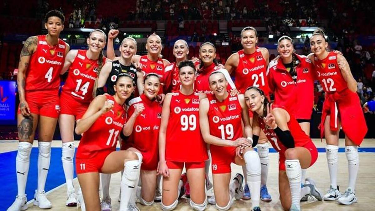 Voleybol bronz madalya maçı ne zaman? Türkiye Brezilya voleybol maçı hangi kanalda, saat kaçta, canlı mı?