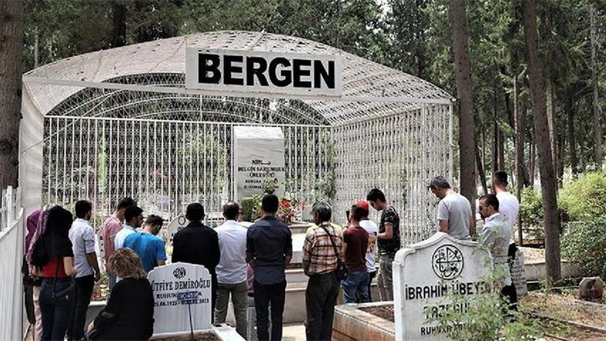 Şarkıcı Bergen ölüm yıldönümünde mezarı başında anıldı