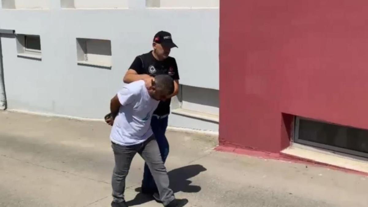 Evinde uyuşturucu hap zulası ele geçirildi, savunması pes dedirtti!