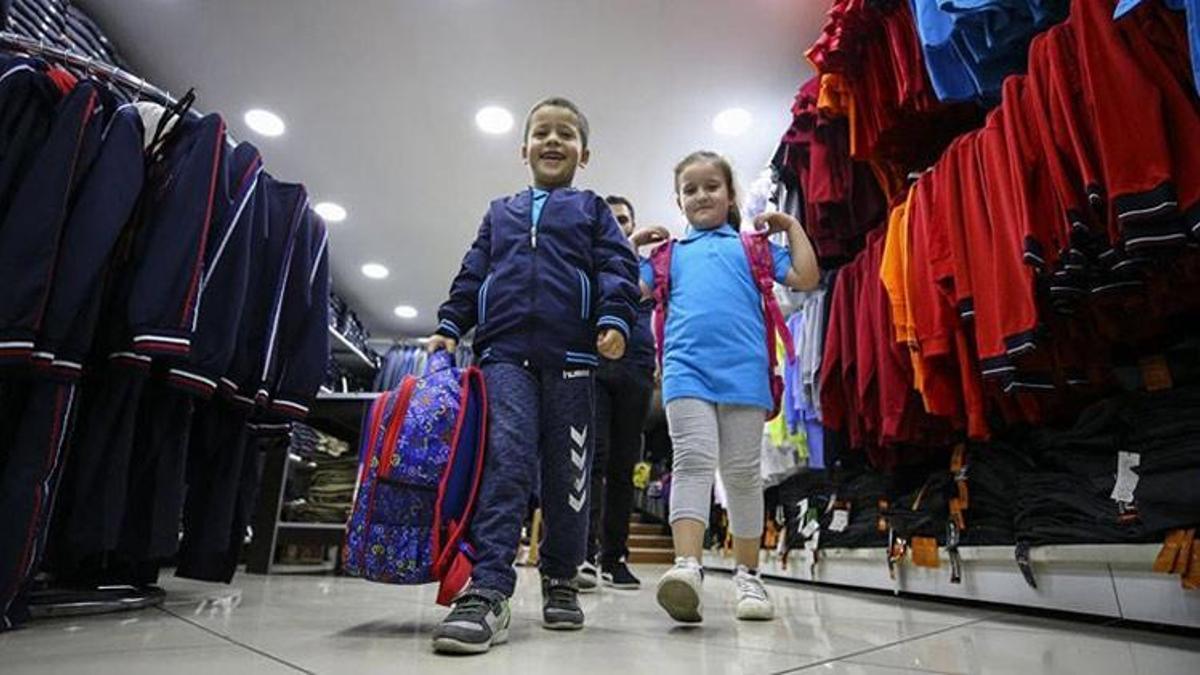 Okul kıyafeti bütçeyi zorluyor! Haksız rekabet oluşturuyor