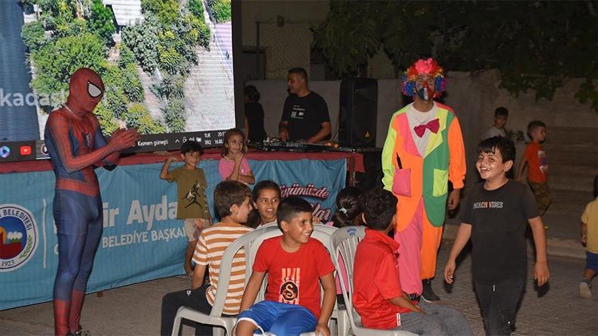 Adana Ceyhan’da 'Köyümüzde Şenlik Var' coşkusu!