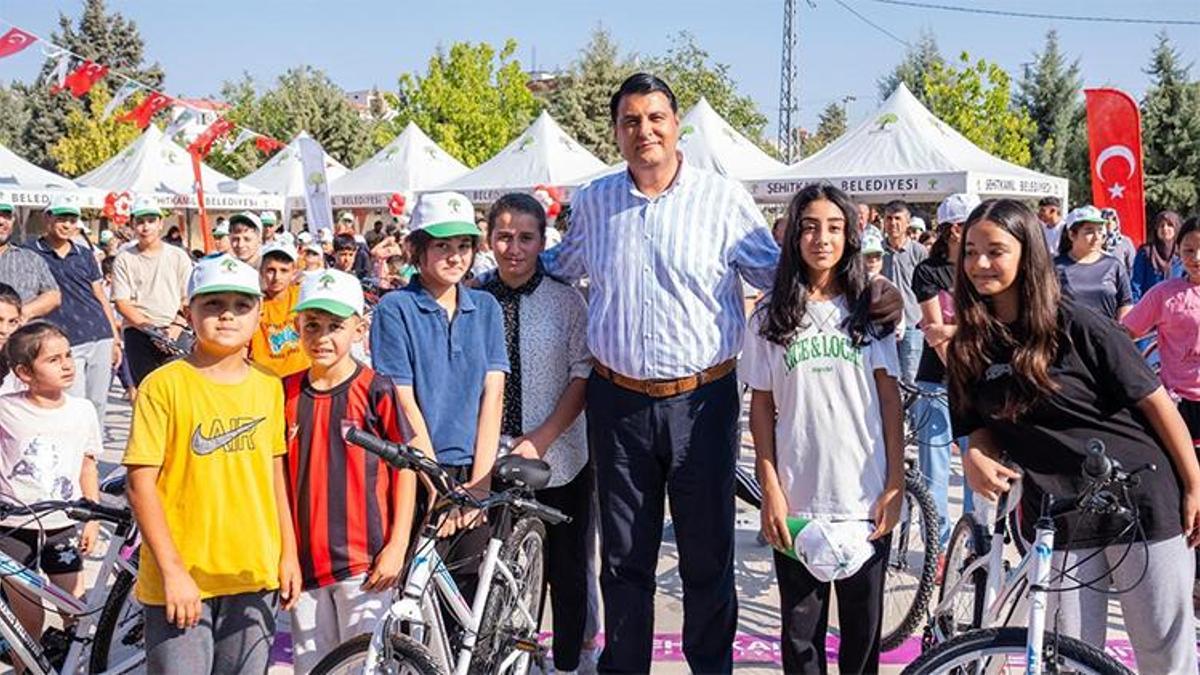 Gaziantep Şehitkamil’de 2. etap bisiklet dağıtımları başladı