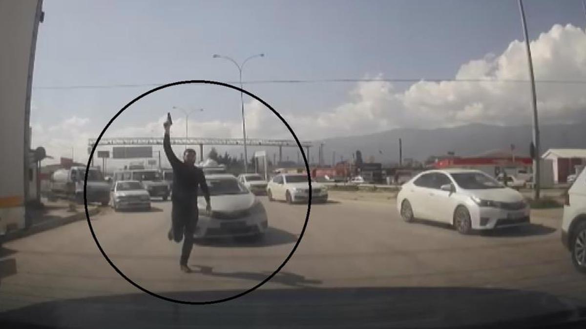 Hatay'da yol verme tartışması: Polis hakkında soruşturma başlatıldı