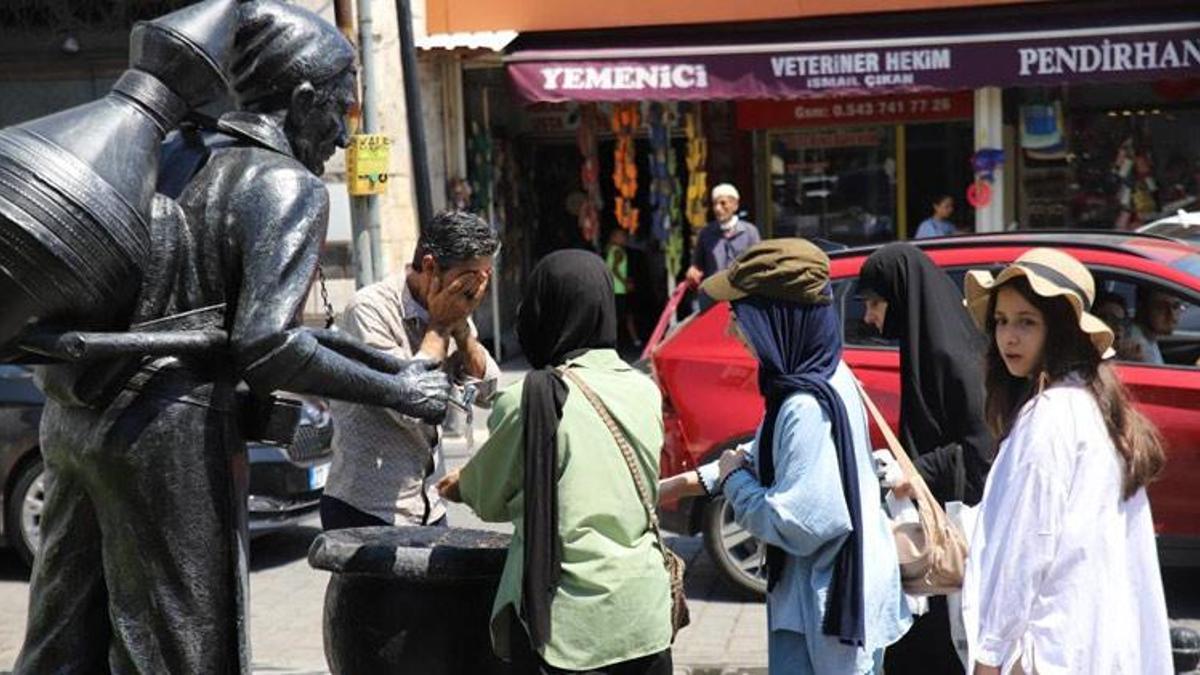 Gaziantep'te 400 bin TL değerinde kaçak akaryakıt ele geçirildi! Gözaltılar var