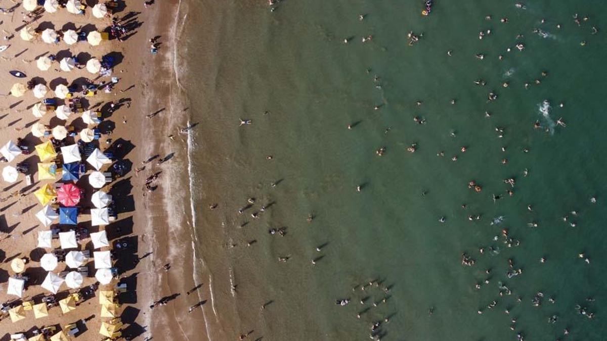 Turizm sezonu devam ediyor: Antalya'da otellerin doluluk oranı Temmuz ayını aratmıyor