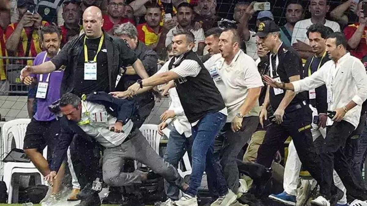 Fenerbahçe Başkanı Ali Koç'a saldıran Fatih Özkan özür diledi