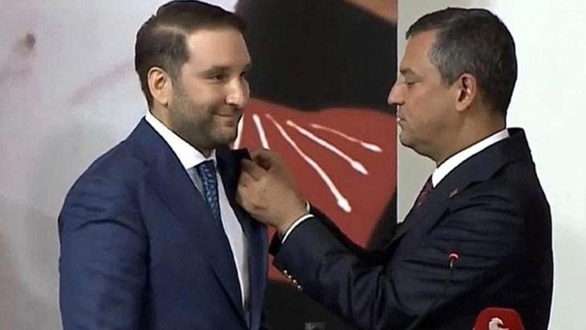 İYİ Partili Milletvekili, CHP'ye katıldı: Özgür Özel rozet taktı