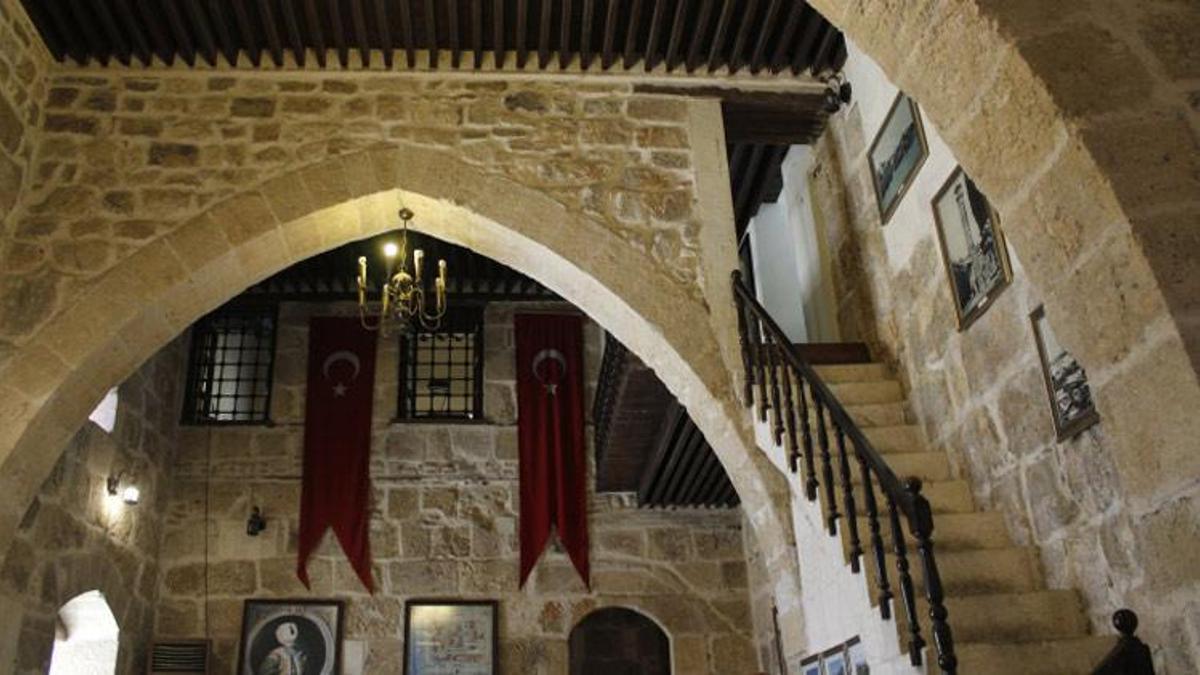 Adana'nın Tarihi Ramazanoğlu Konağı, kültür merkezi olarak yaşatılıyor