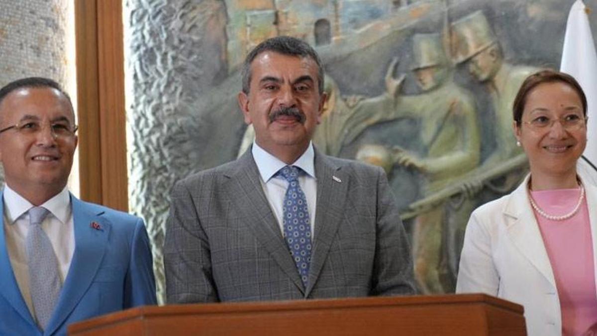 Milli Eğitim Bakanı Yusuf Tekin Gaziantep'e ziyarette bulundu