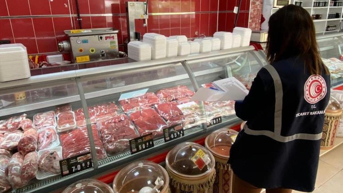 Bakanlık düğmeye bastı! 81 ilde kırmızı ete fahiş fiyat denetimi
