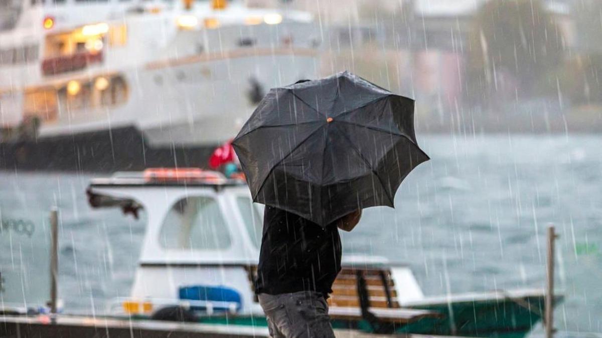 AKOM’dan İstanbul için sağanak yağış uyarısı: Sabah saatlerine dikkat
