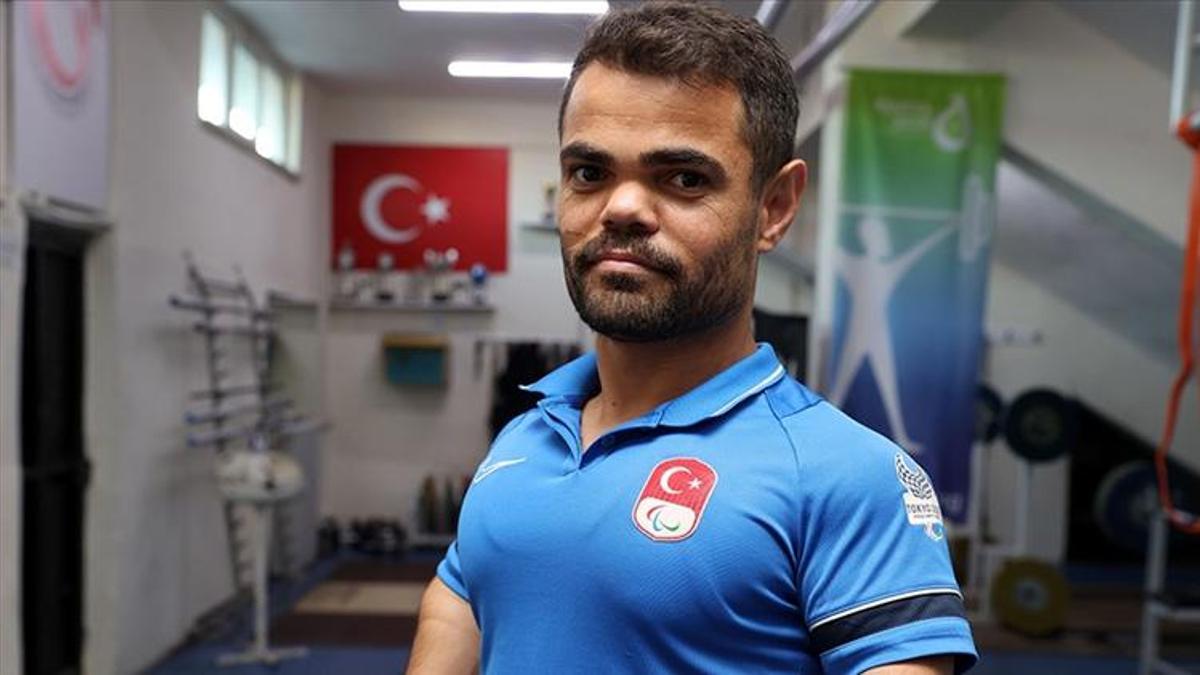 Olimpiyatlarda bir madalya daha geldi! Türkiye tarihine geçti