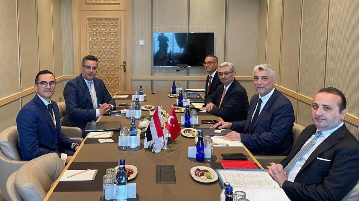 Bakan Bolat açıkladı: Mısır'la 15 milyar dolar ticaret hedefine ulaşacağımıza eminiz
