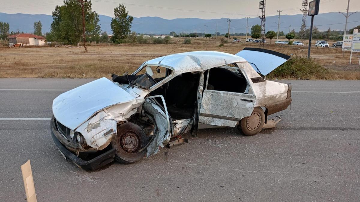 Tokat'ta iki otomobil çarpıştı: 1 ölü, 1 yaralı