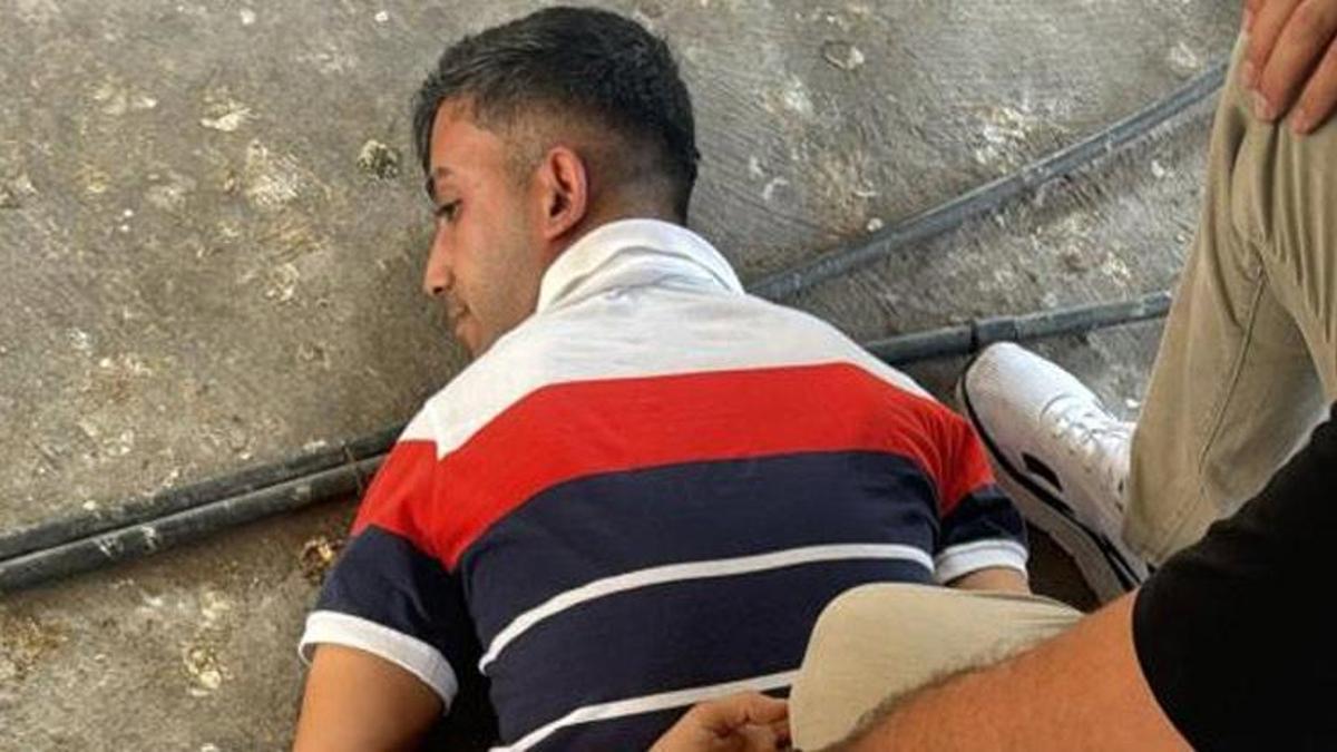 Adana'da güvercin kulübesinden ‘Kalaşnikof' çıktı