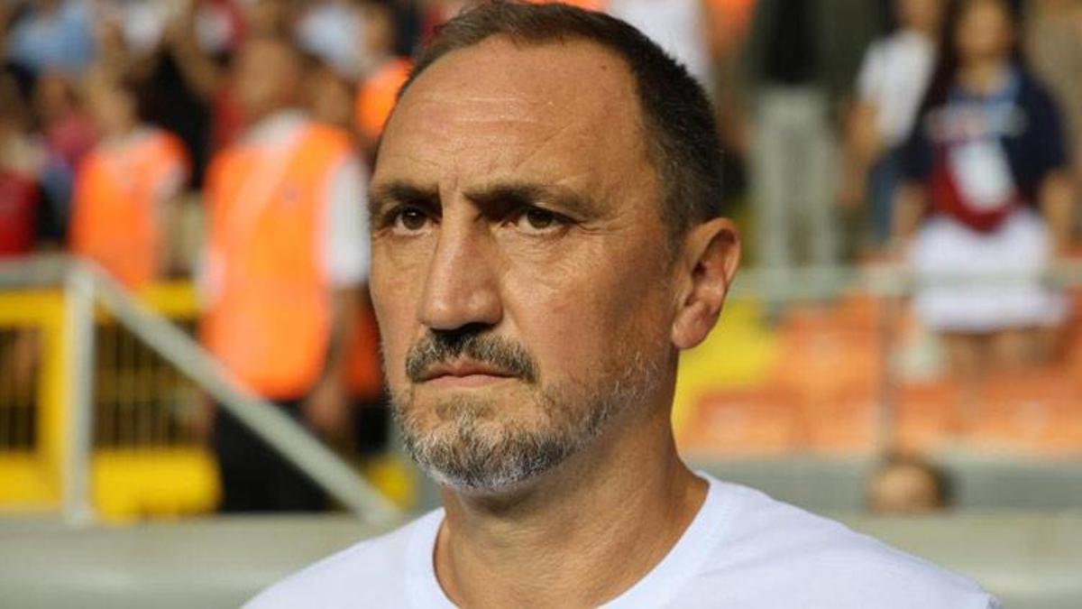 Adana Demirspor'da Michael Valkanis ile yollar ayrıldı